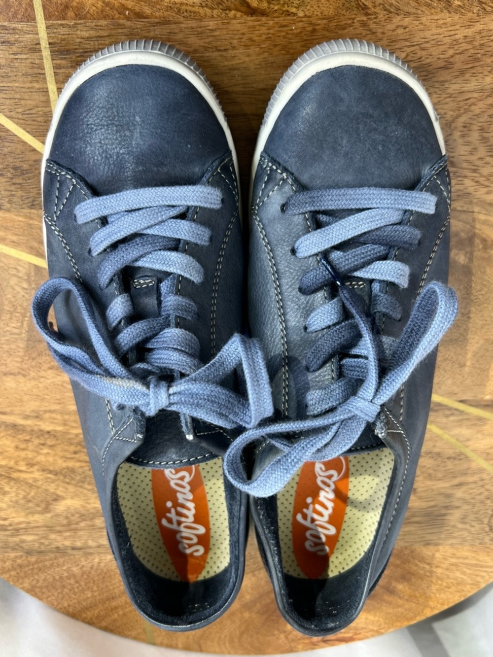 Women’s Softinos Isla Navy Lace-Up Sneakers